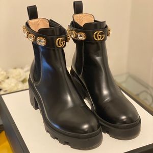 Selling Gucci Leather Ankle Boot with Belt